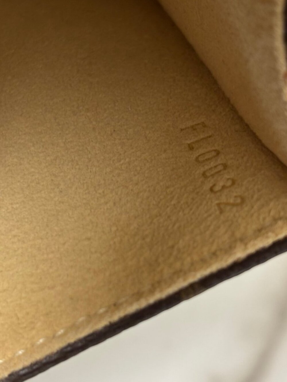 Louis Vuitton Pochette Florentine Monogram Bum Bag - Picture 6 of 7